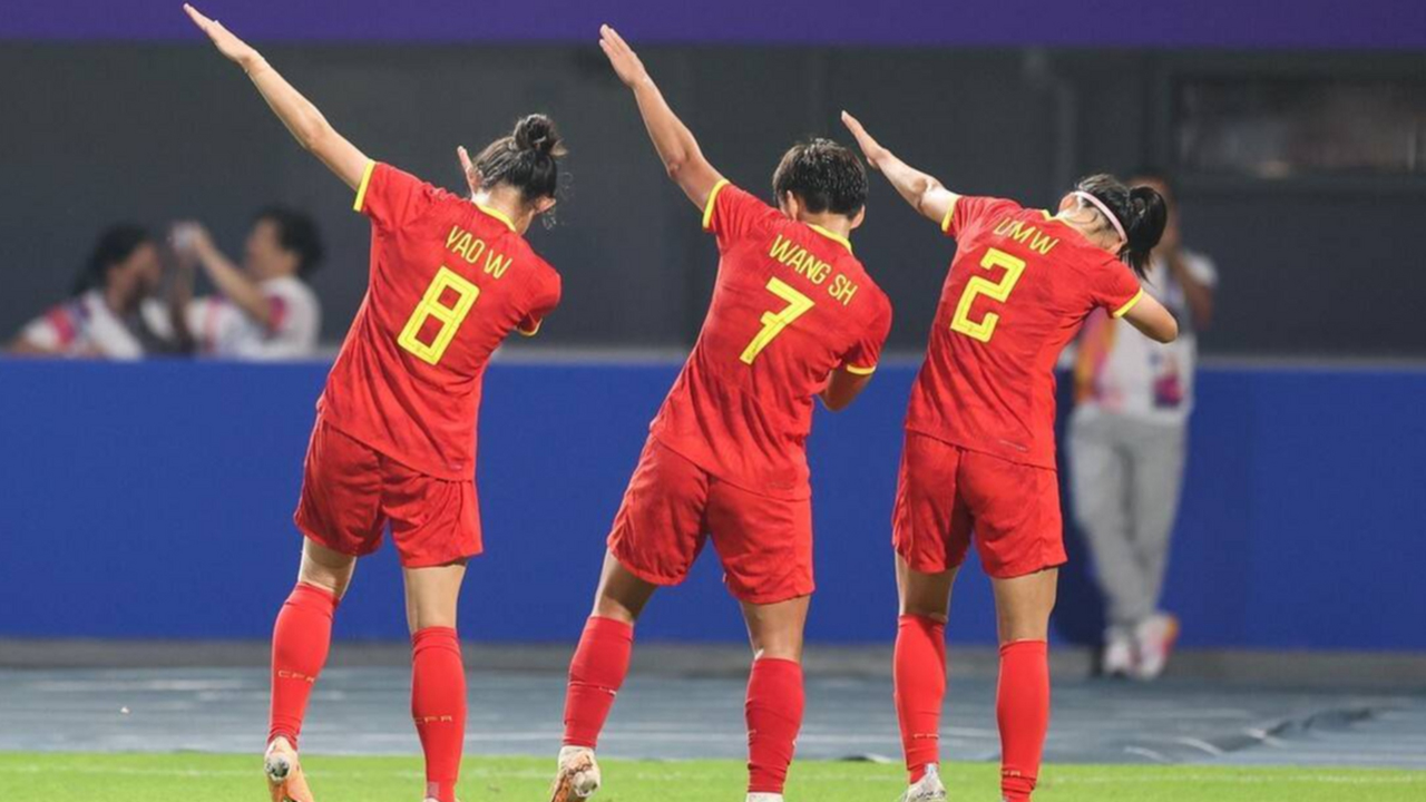 华体会官方网站下载-包含“中国女足迎战国际友谊赛，展现巾帼风采！”的词条