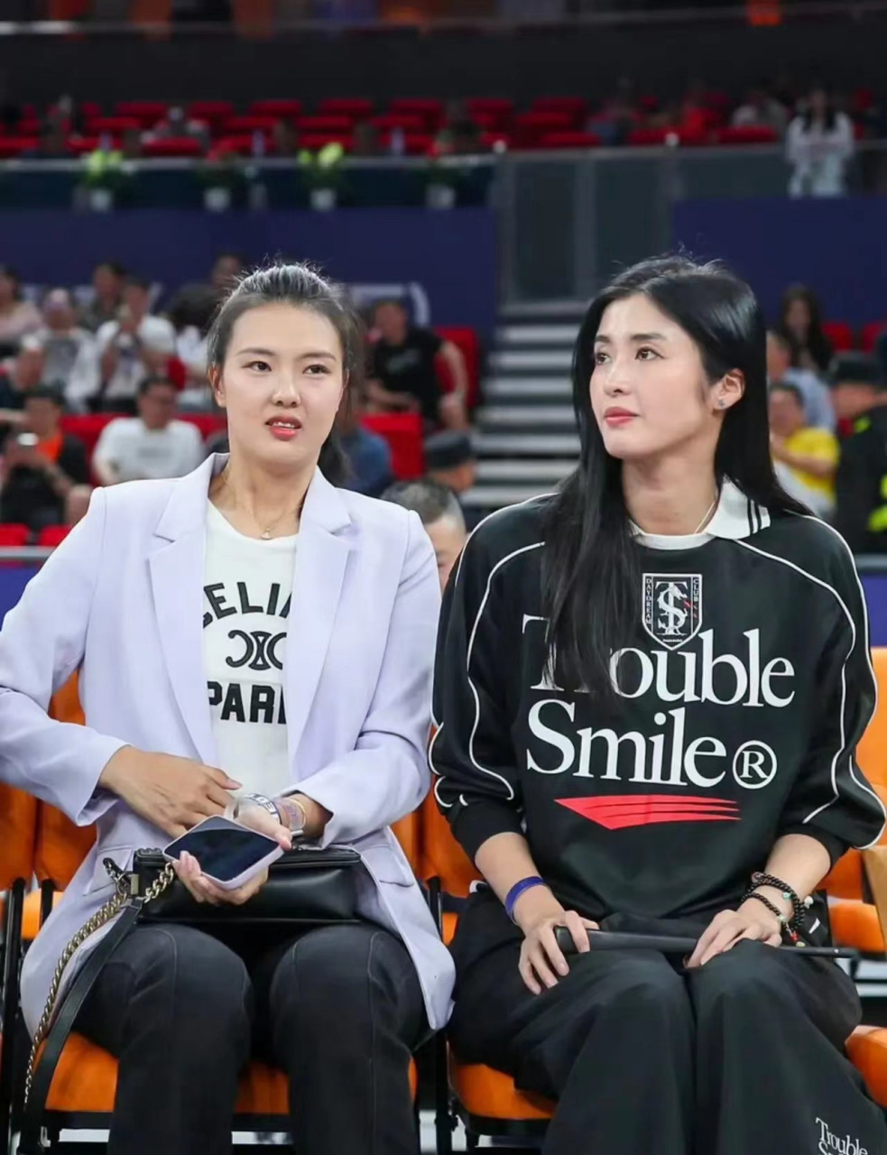 包含CBA商业化：如何提升联赛影响力？的词条